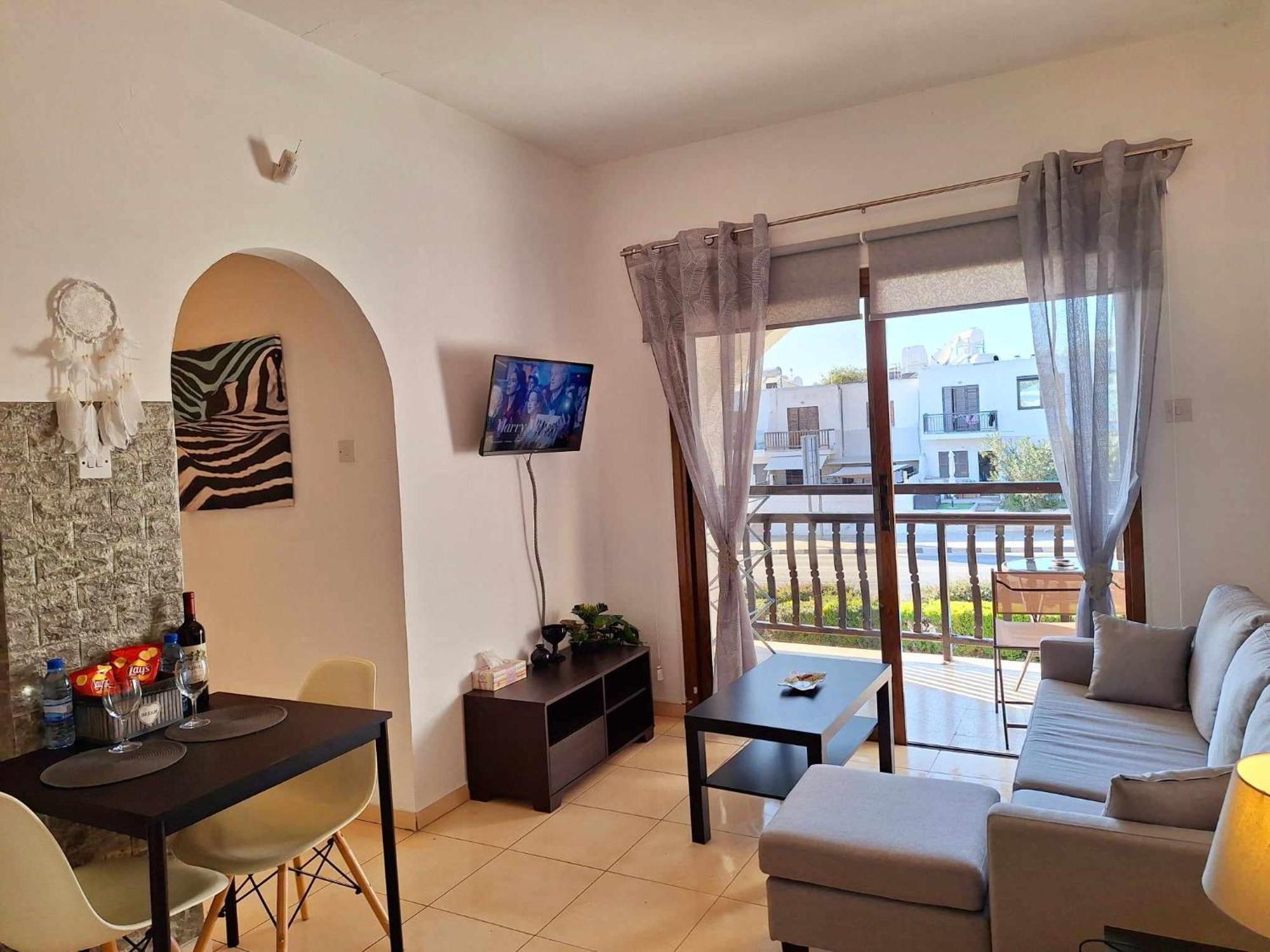 Kato Paphos Apt 400M To The Beach Exterior photo