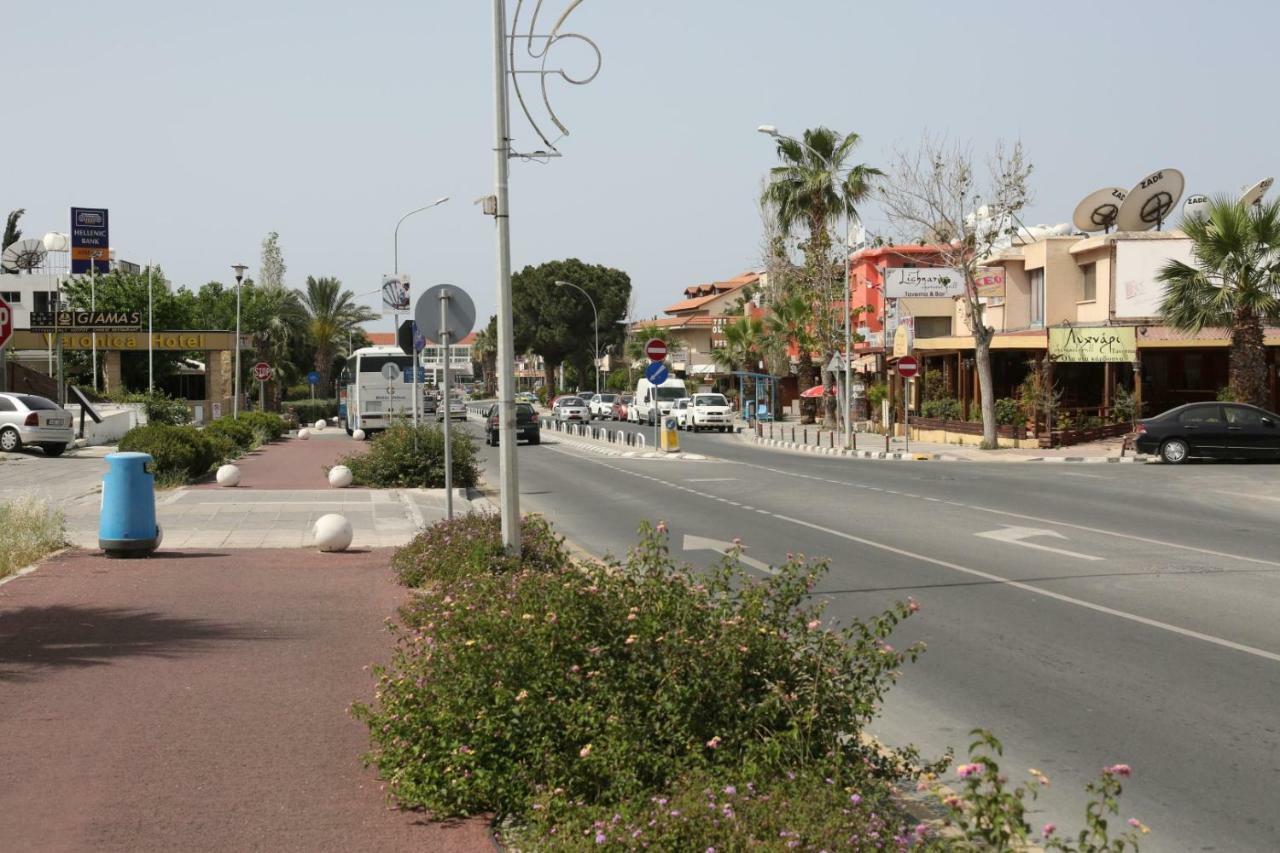 Kato Paphos Apt 400M To The Beach Exterior photo